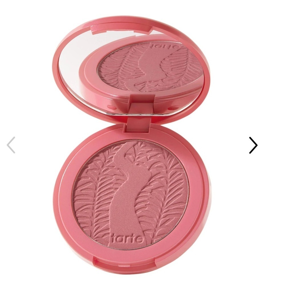 NWT tarte Amazonian clay 12-hour blush - Delight